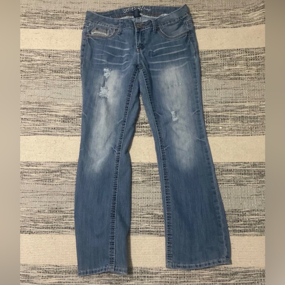 Woman’s Amethyst Jeans